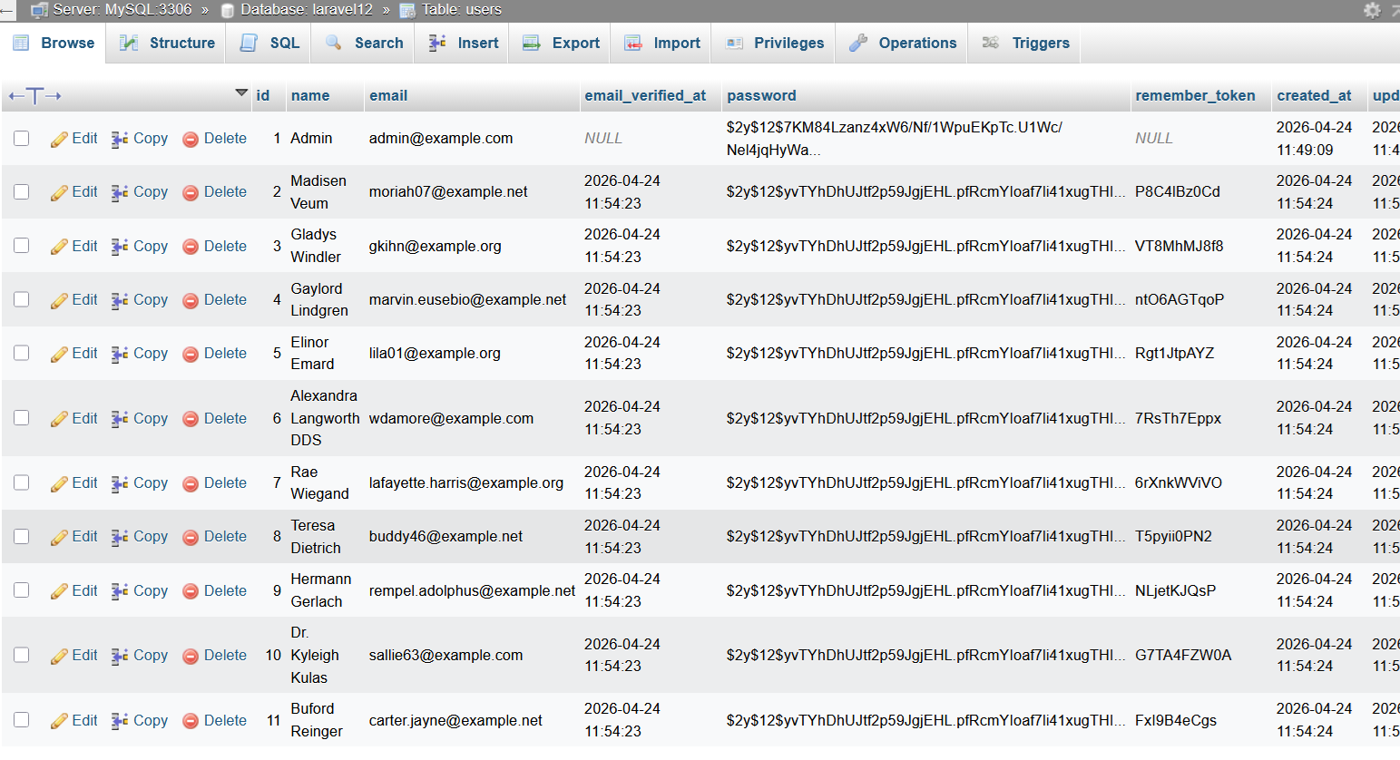 Laravel 12 data dummy Seeder dan Factory