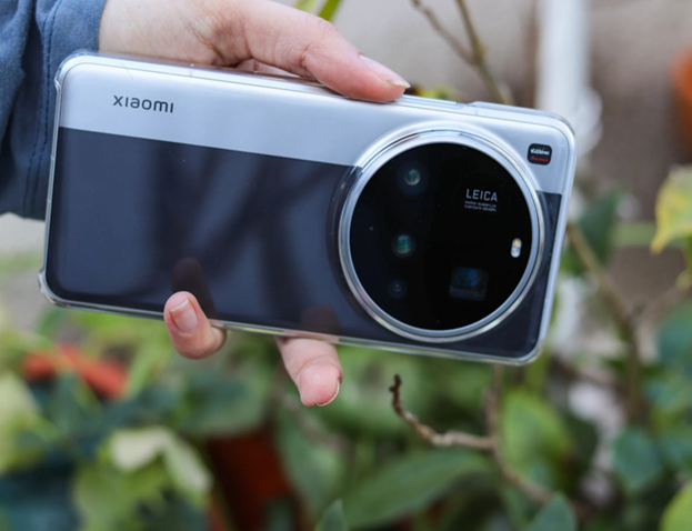 Review Xiaomi 17 Ultra: HP Flagship dengan Inovasi Kamera Leica Terbaik di Kelasnya